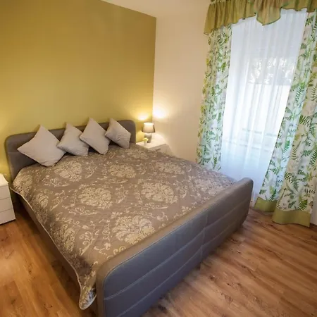 An Der Lahn Apartment *